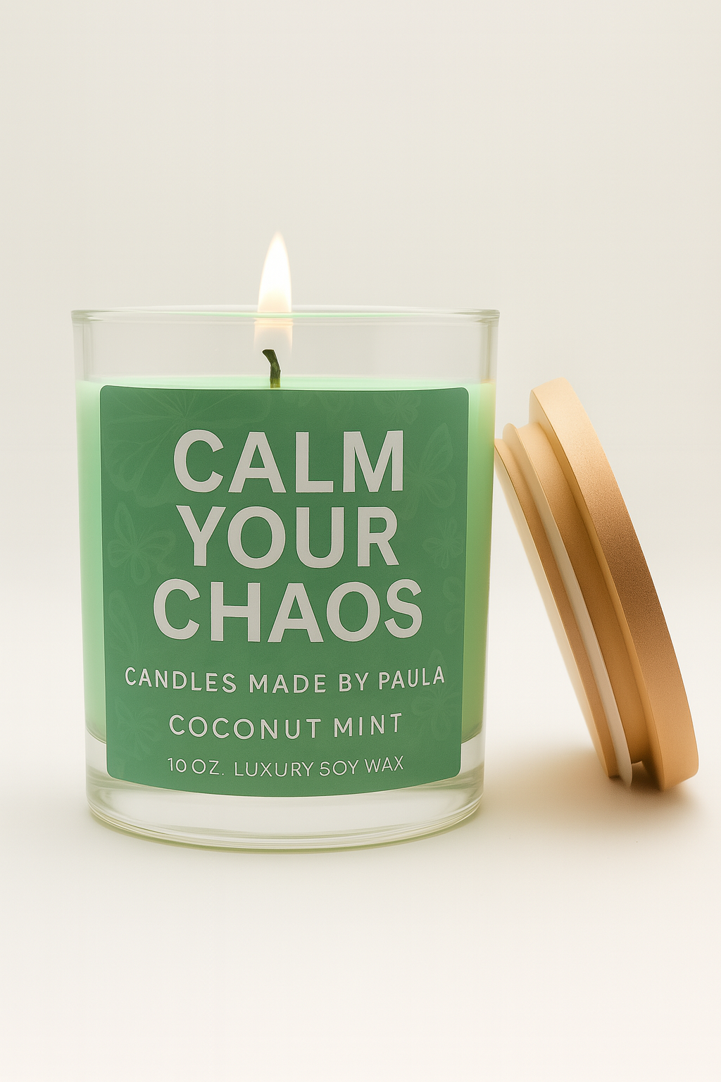 Coconut Mint candle with creamy coconut and fresh mint scent for energizing mornings and refreshing atmosphere